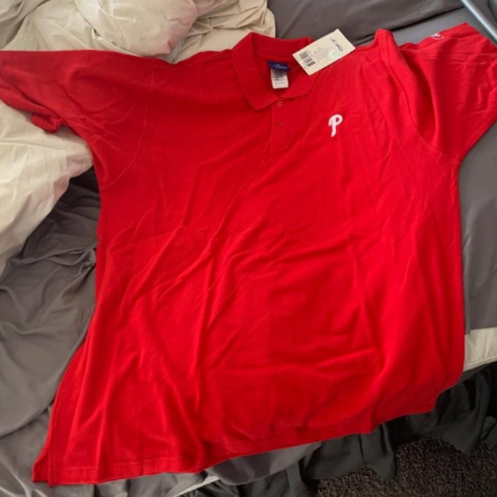 PHILADELPHIA PHILLIES MEN'S Reebok 2 button Polo Shirt
